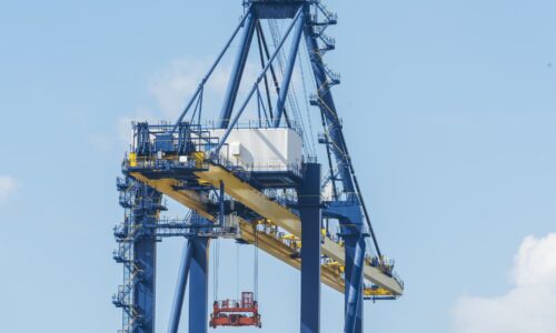 Rukovanje portalnom dizalicom